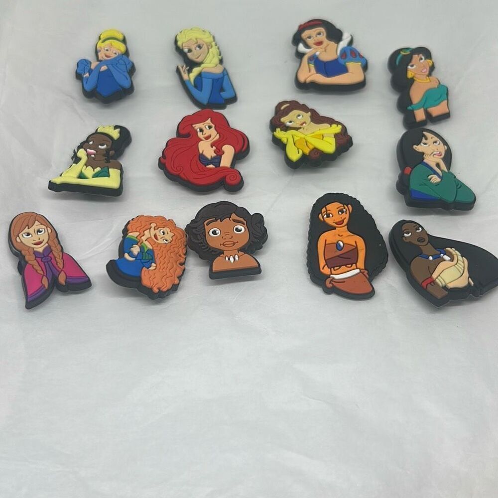 Set of 13 Disney Princess Shoe Charms – Ariel, Elsa, Belle, Moana, Jasmine & Mor